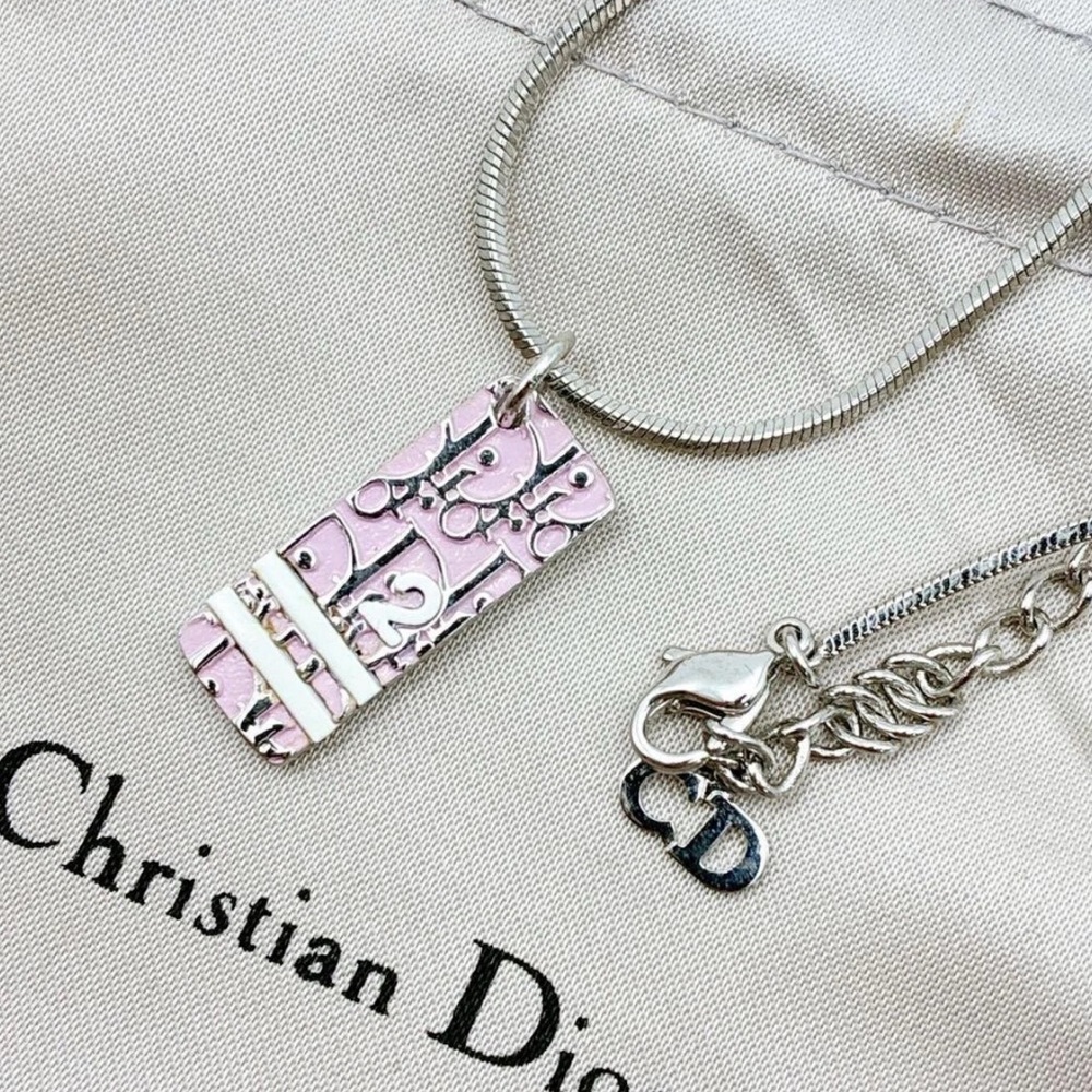 PRISTINE Dior Trotter *Vintage* Pink Necklace